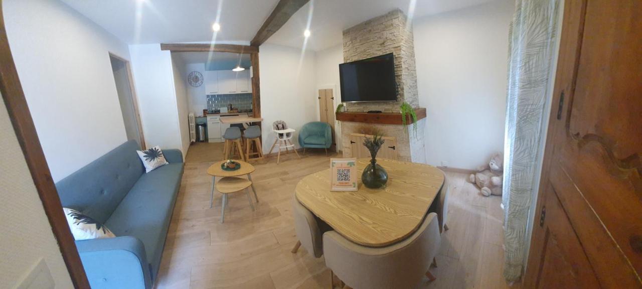 Maison De Rue: אוש מראה חיצוני תמונה